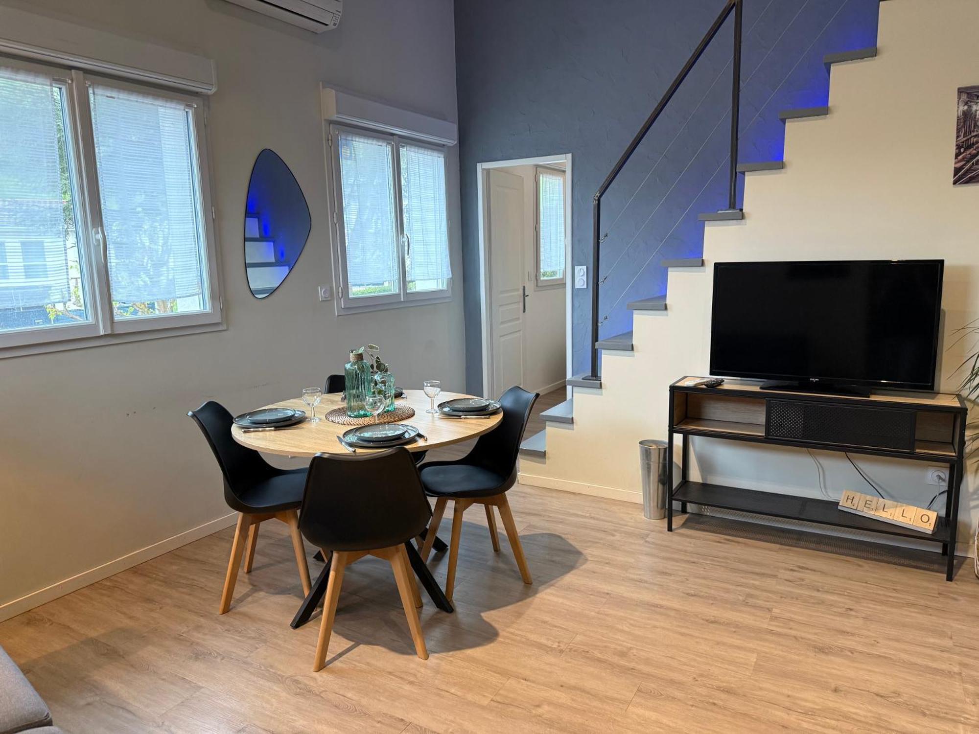 Loft, Studio And Love Rooms Bourg-Saint-Christophe Zewnętrze zdjęcie