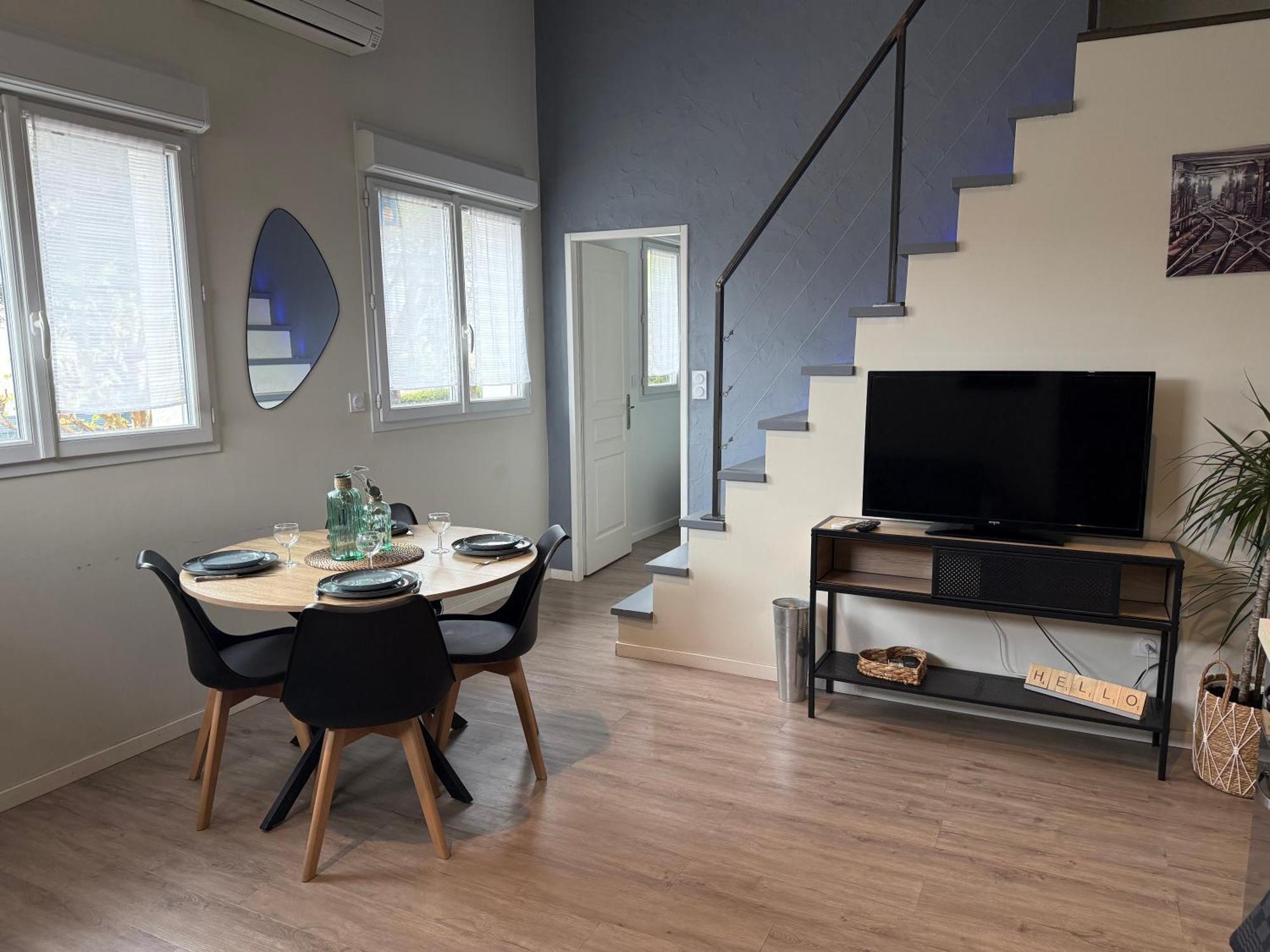 Loft, Studio And Love Rooms Bourg-Saint-Christophe Zewnętrze zdjęcie