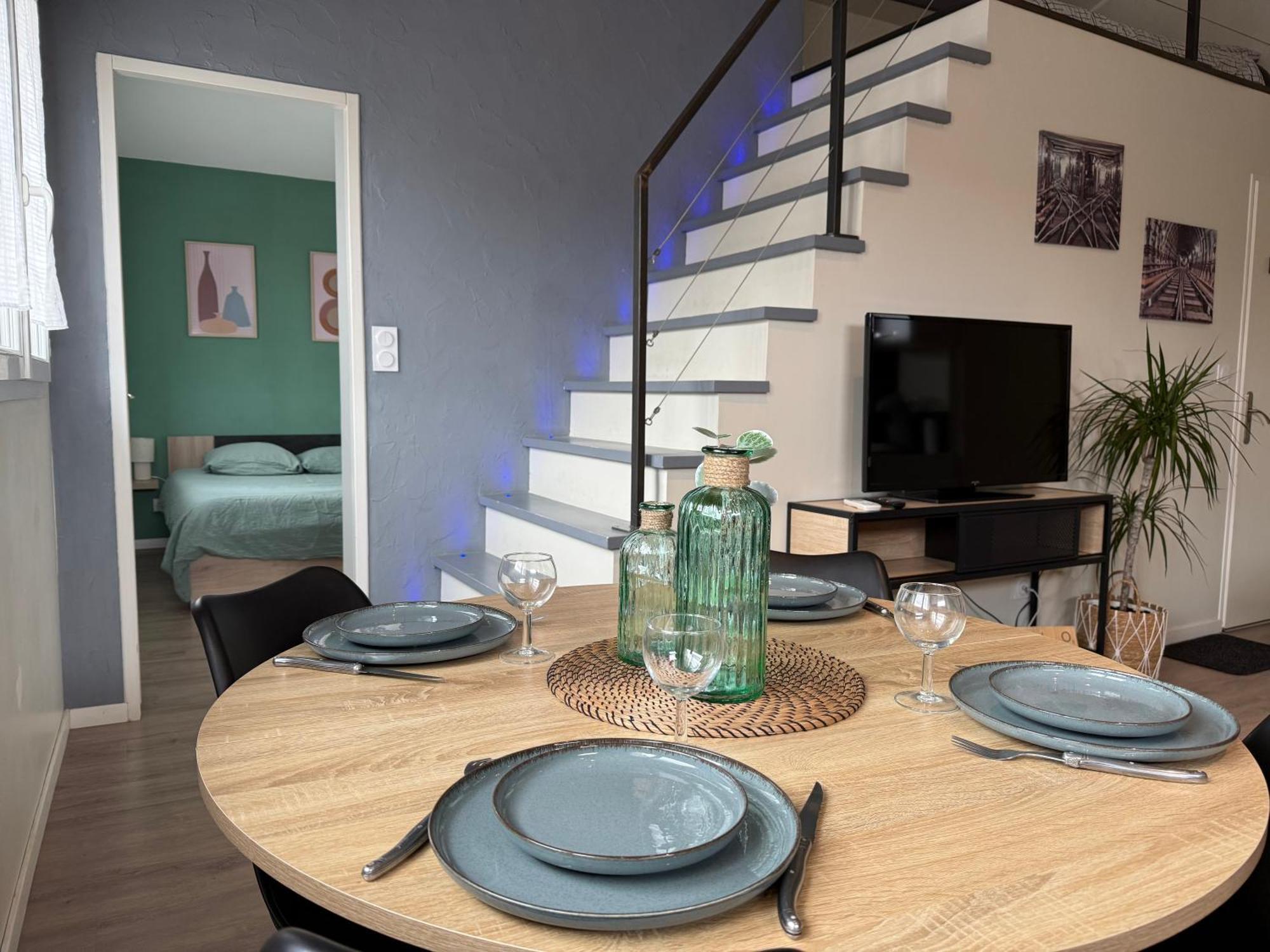 Loft, Studio And Love Rooms Bourg-Saint-Christophe Zewnętrze zdjęcie